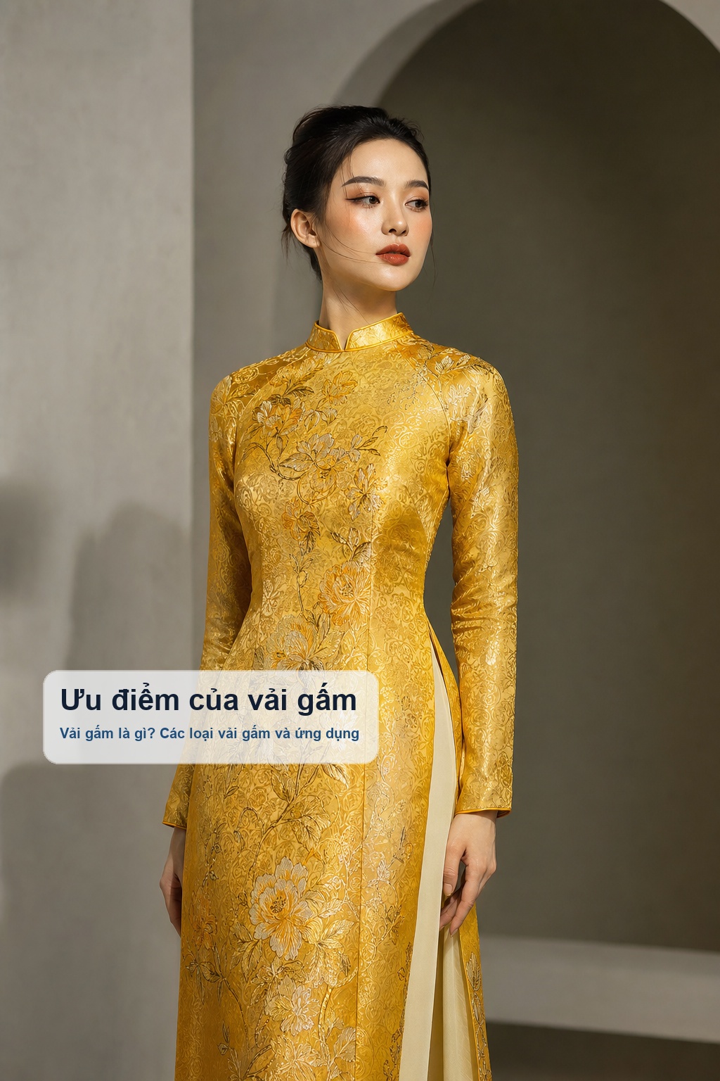 Ưu điểm của vải gấm ở vẻ sang trọng và độ đứng phom